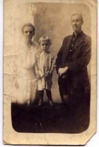 Ella, Ralph and Ed Haley, about 1920