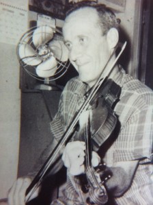 Wilson Douglas, West Virginia fiddler