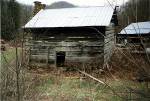 John Hartford took this photograph at Dingess, Mingo County, West Virginia, 4 March 1995.