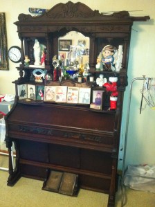 Alice (Adams) Dingess piano, Harts Creek, Logan County, WV, 2011