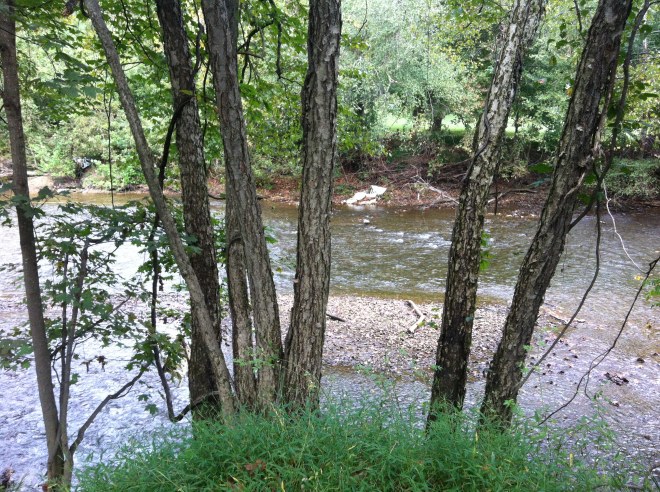 Union troops charged across the Little Coal River and dislodged Confederates from their positions at Boone Court House.