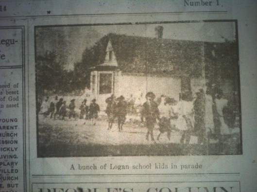 Logan School Kids in Parade LB 07.03.1914 1.JPG